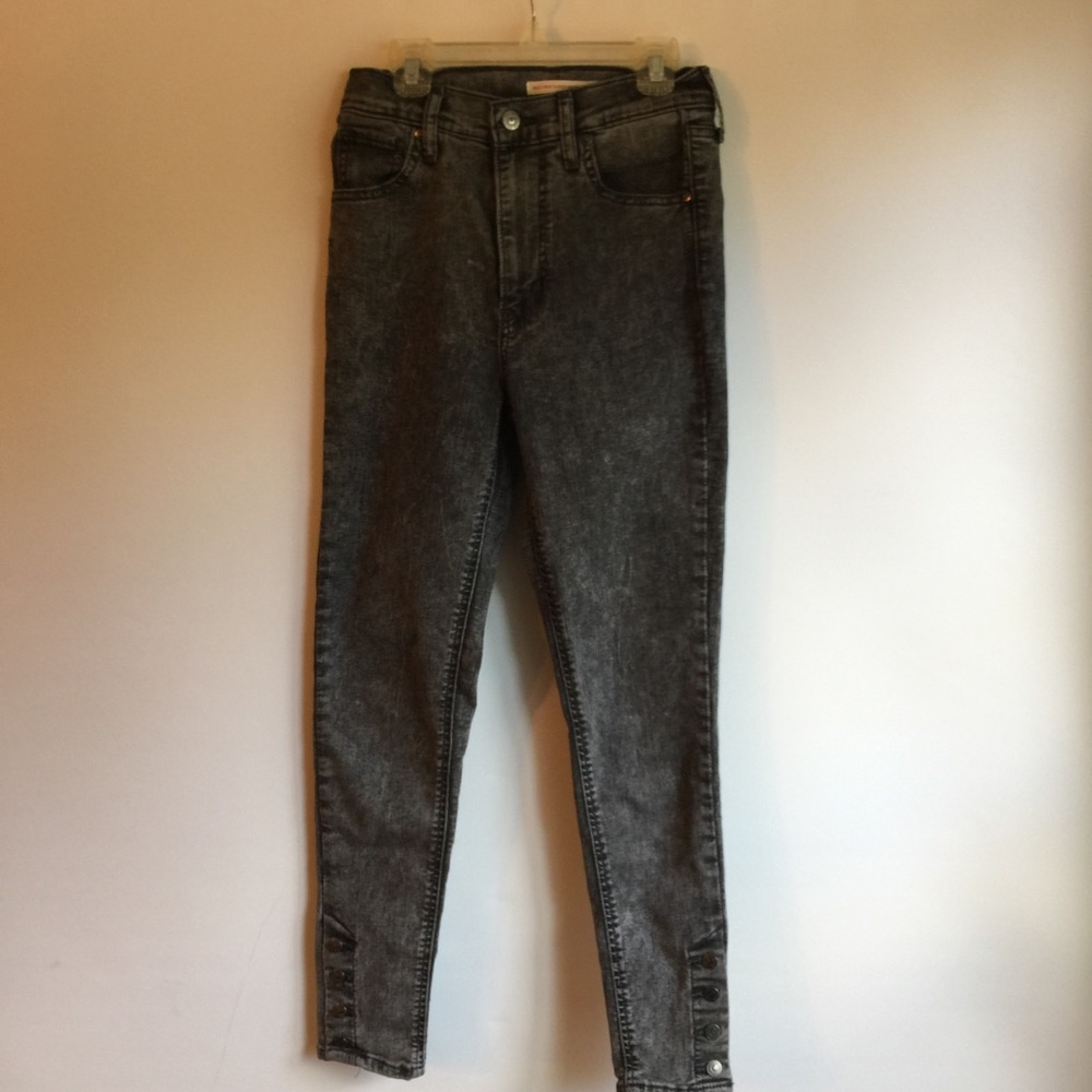 LEVI MILE HIGH SUPER SKINNY BLACK WASH JEANS 26